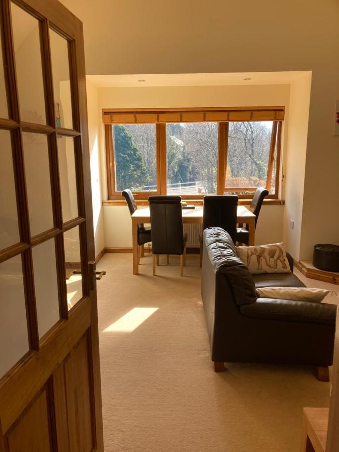 Springbank Apartment - Sleeps 4 - Pet Friendly فورت ويليام المظهر الخارجي الصورة