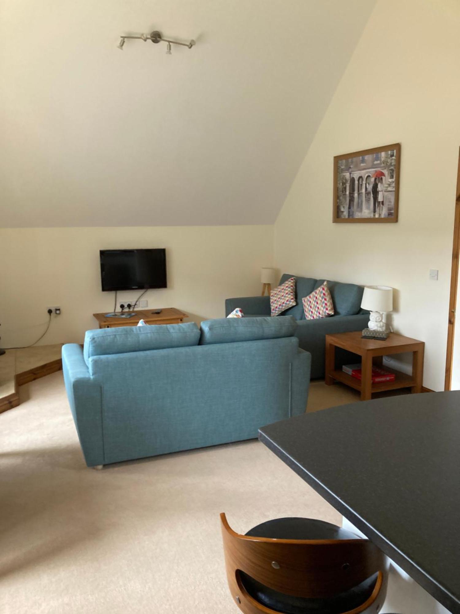 Springbank Apartment - Sleeps 4 - Pet Friendly فورت ويليام المظهر الخارجي الصورة